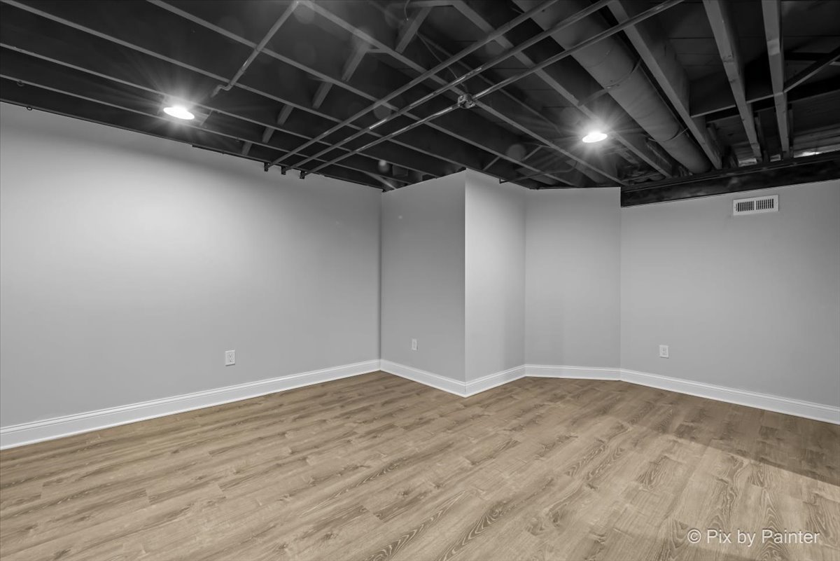 925 Ridgewood Road Rockford, IL 61107 - Photo 36 of 58 Gallery Image 36