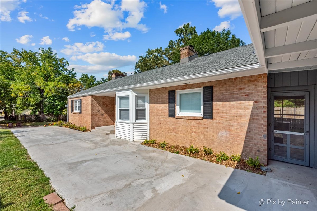 925 Ridgewood Road Rockford, IL 61107 - Photo 46 of 58 Gallery Image 46
