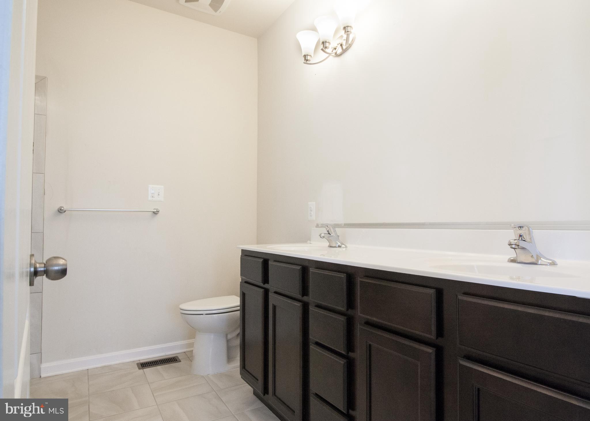 3004 Peverly Run Road Abingdon, MD 21009 - Photo 14 of 22 Bath (Master)