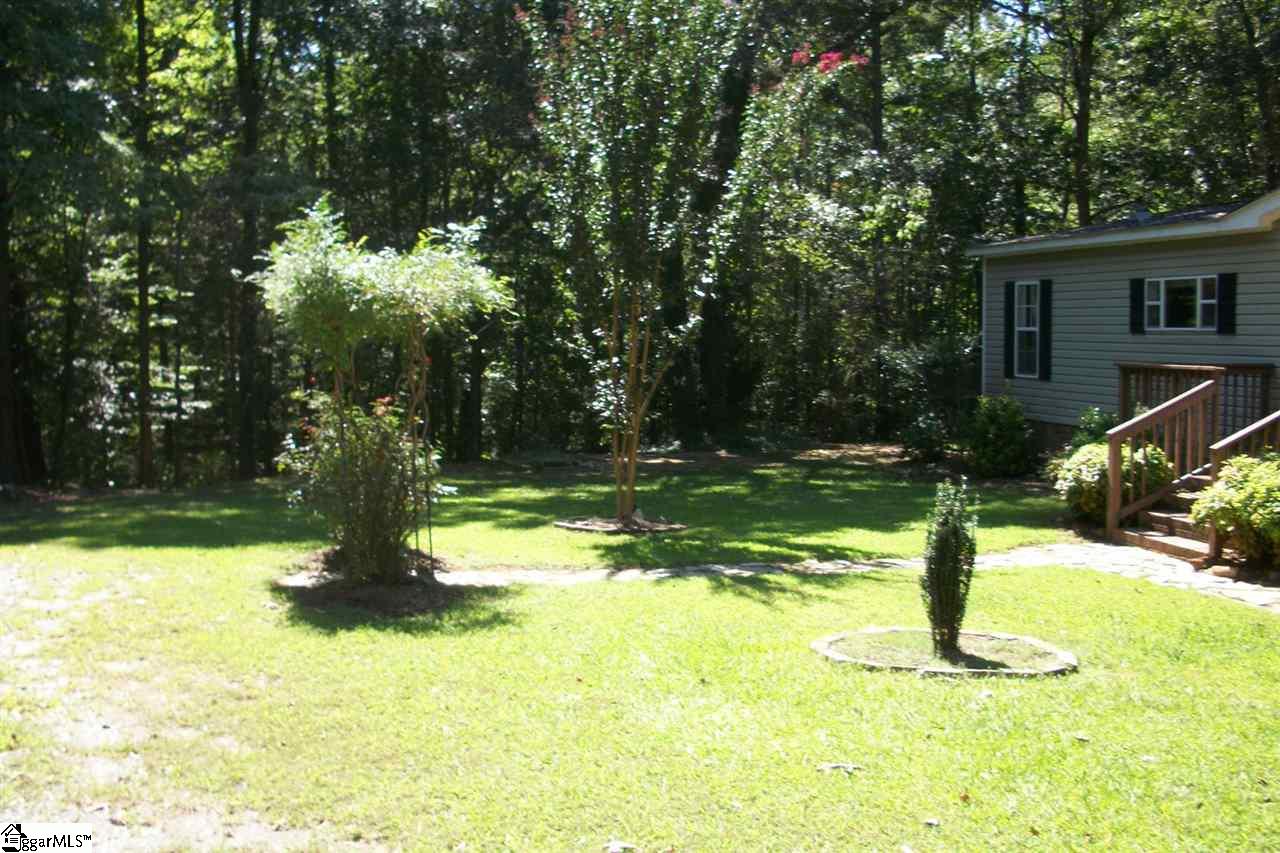 265 Southern Road Belton, SC 29627 - Photo 33 of 36