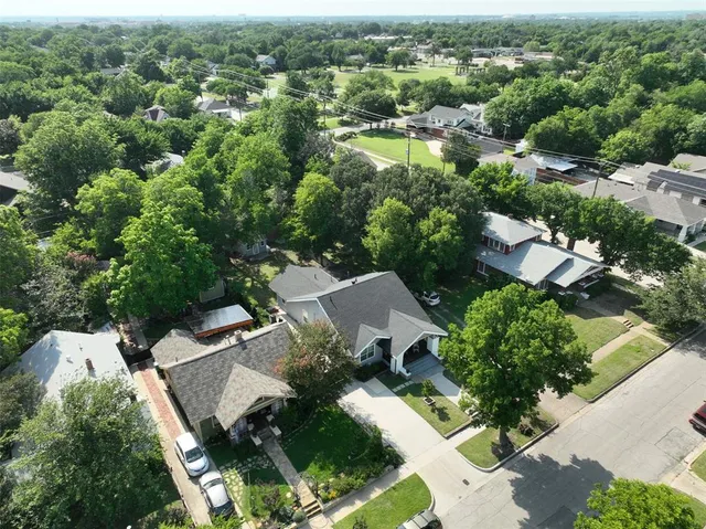 $350,000 | 3208 Travis Avenue, Fort Worth, TX 76110