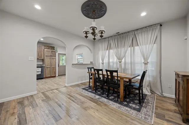 $350,000 | 3208 Travis Avenue, Fort Worth, TX 76110