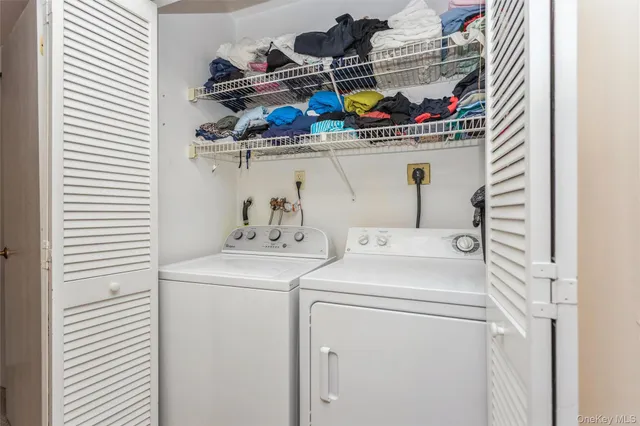 $434,000 | 72 Foxwood Circle, Mount Kisco, NY 10549