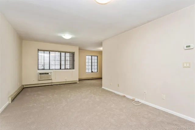 $434,000 | 72 Foxwood Circle, Mount Kisco, NY 10549