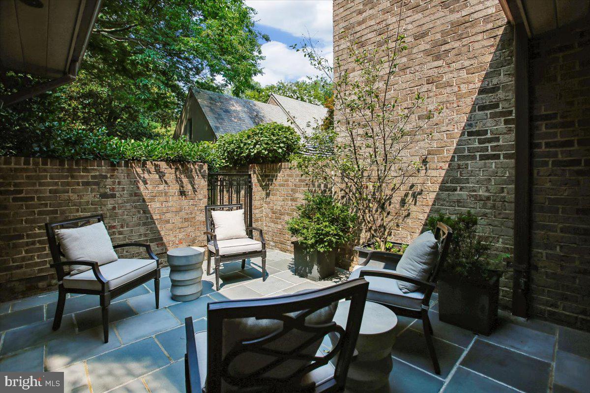 700 Belgrove Road McLean, VA 22101 - Photo 18 of 74 Patio area off Kitchen