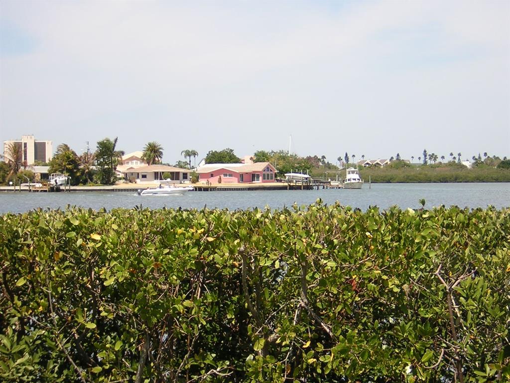 12760 Indian Rocks Road, Unit 555 Largo, FL 33774 - Photo 13 of 20