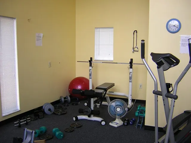 $1,425 | 12760 Indian Rocks Road, Unit 555, Largo, FL 33774