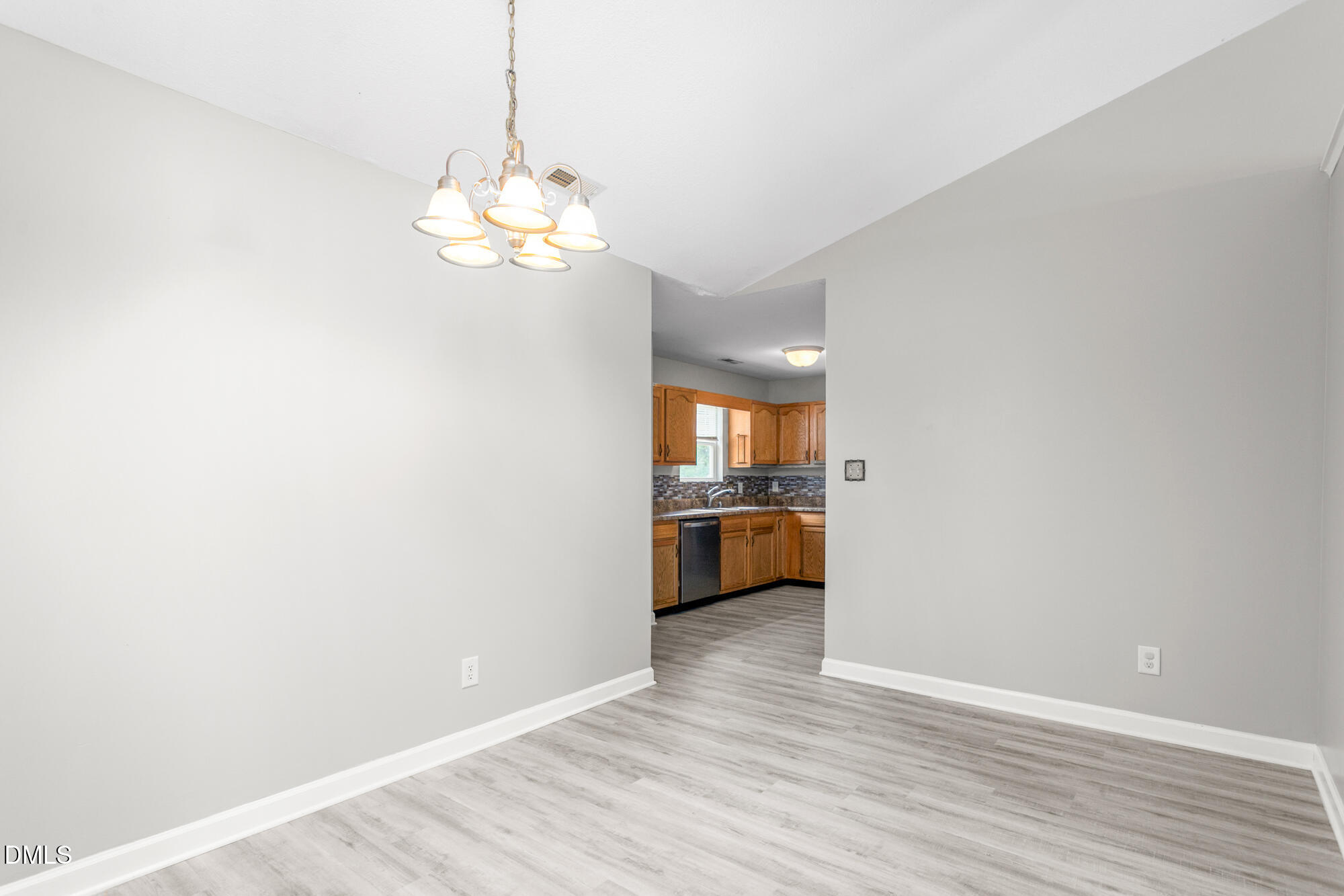 4025 Gloria Ridge Winston-Salem, NC 27107 - Photo 9 of 28 4025 Gloria Ridge-9