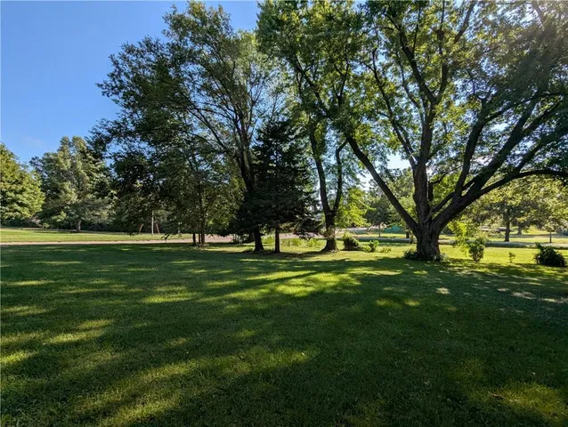 $137,000 | 1111 Miami Street, Hiawatha, KS 66434