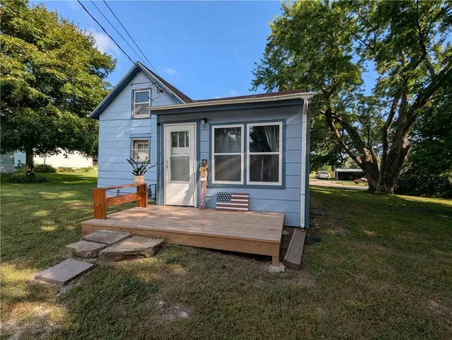 $137,000 | 1111 Miami Street, Hiawatha, KS 66434