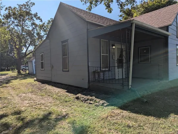 $119,900 | 1111 Miami Street, Hiawatha, KS 66434