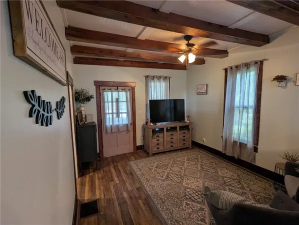 $119,900 | 1111 Miami Street, Hiawatha, KS 66434