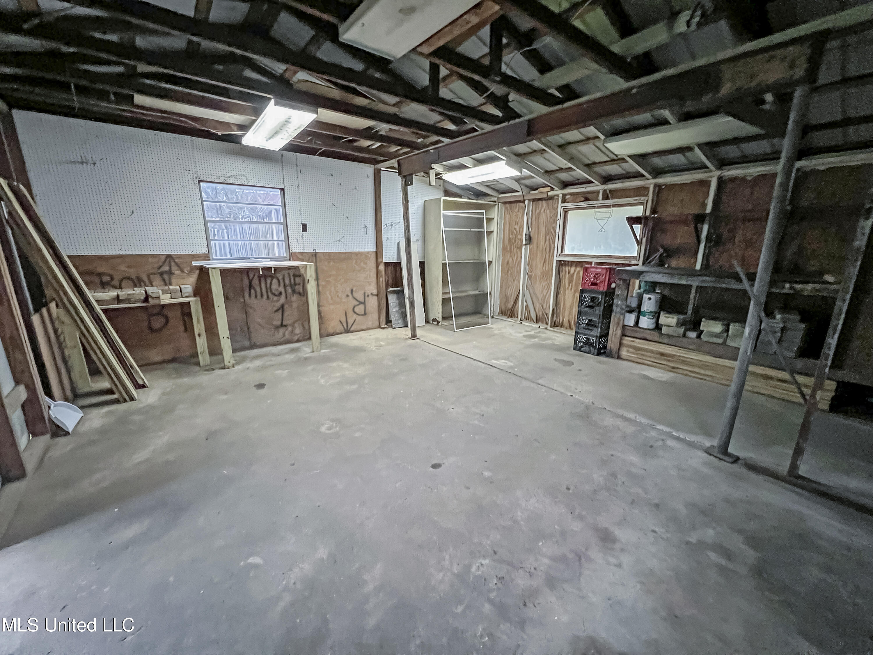 6043 Daugherty Road Long Beach, MS 39560 - Photo 12 of 15 workshop