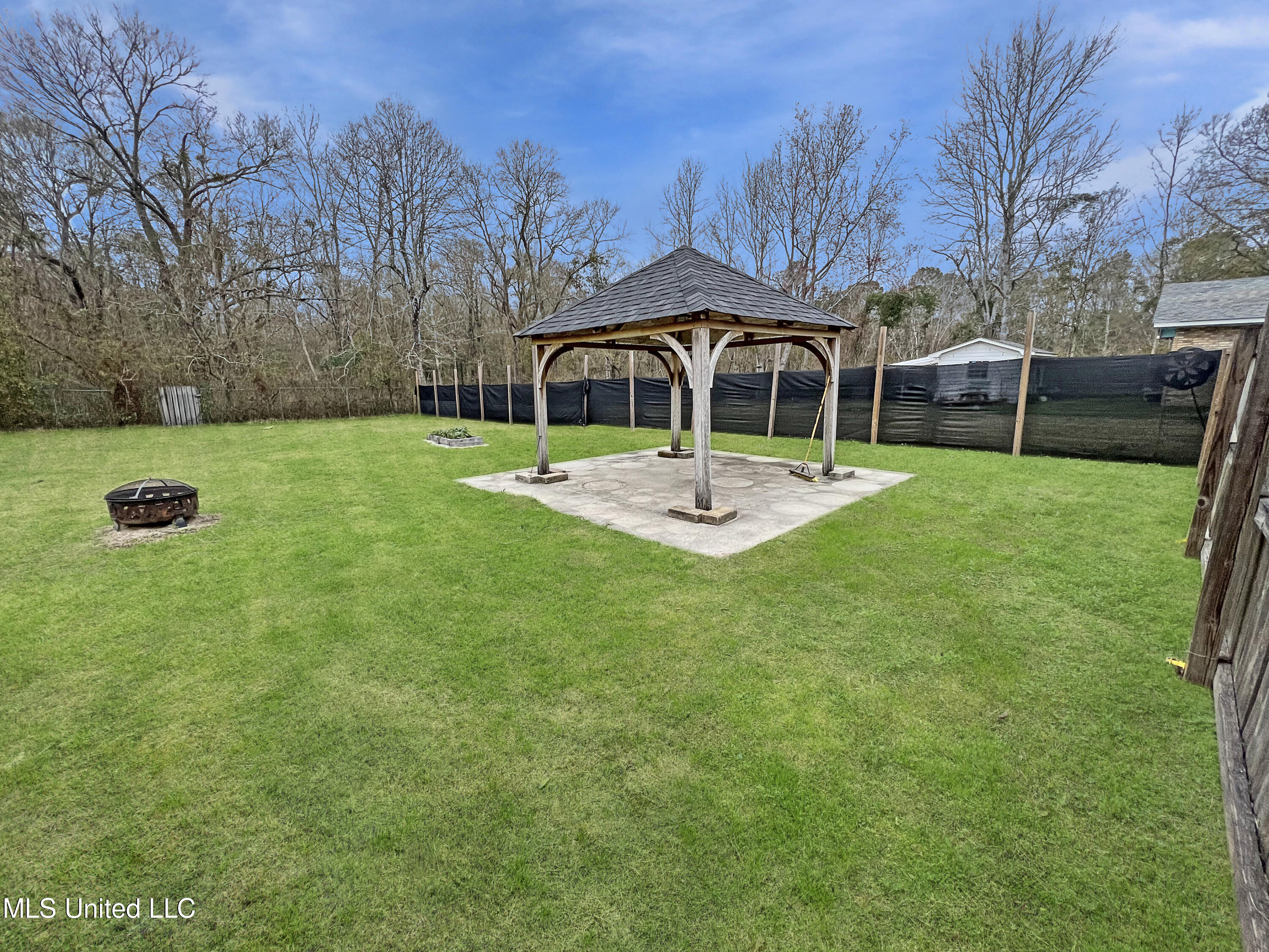 6043 Daugherty Road Long Beach, MS 39560 - Photo 14 of 15 backyard 2