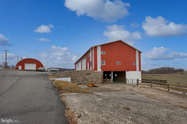$500,000 | 76 South Brick Lane, Elverson, PA 19520