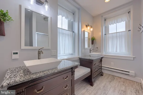 $500,000 | 76 South Brick Lane, Elverson, PA 19520