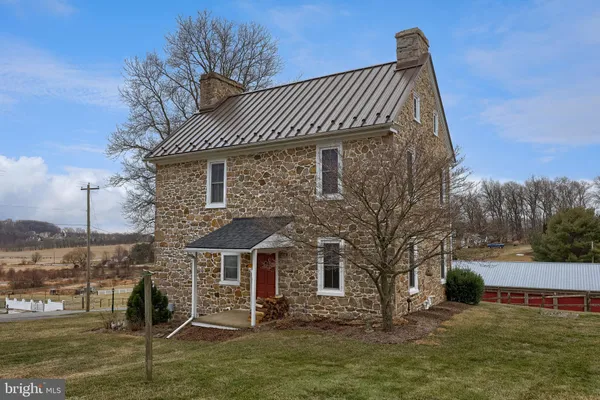 $500,000 | 76 South Brick Lane, Elverson, PA 19520