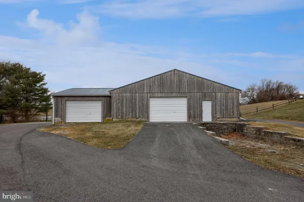 $500,000 | 76 South Brick Lane, Elverson, PA 19520