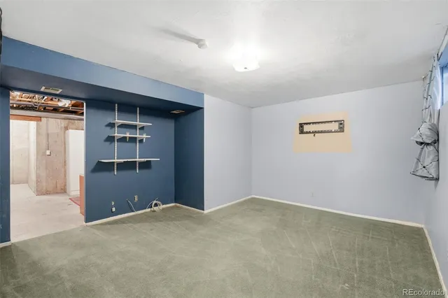 a view of empty room