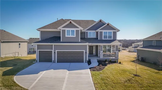 $644,950 | 2717 West Park Street, Olathe, KS 66061