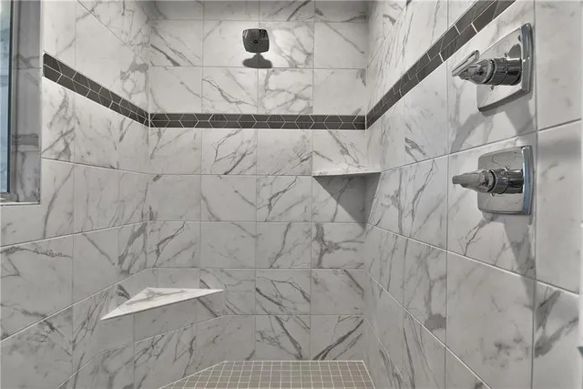 $644,950 | 2717 West Park Street, Olathe, KS 66061