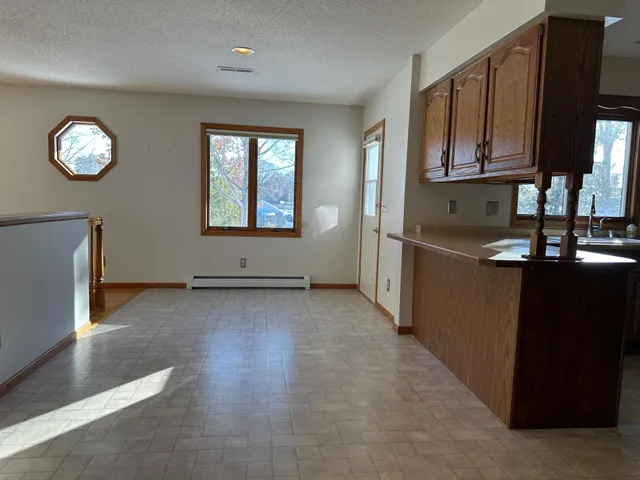 $385,000 | 1014 Green Bay Street, Onalaska, WI 54650