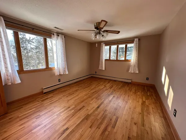$369,900 | 1014 Green Bay Street, Onalaska, WI 54650