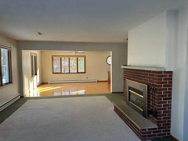 $369,900 | 1014 Green Bay Street, Onalaska, WI 54650