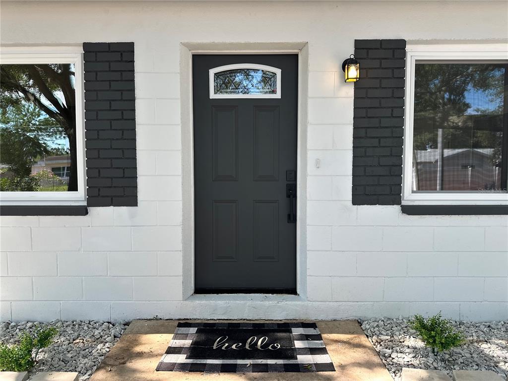 740 16th Avenue Southwest Largo, FL 33770 - Photo 2 of 18
