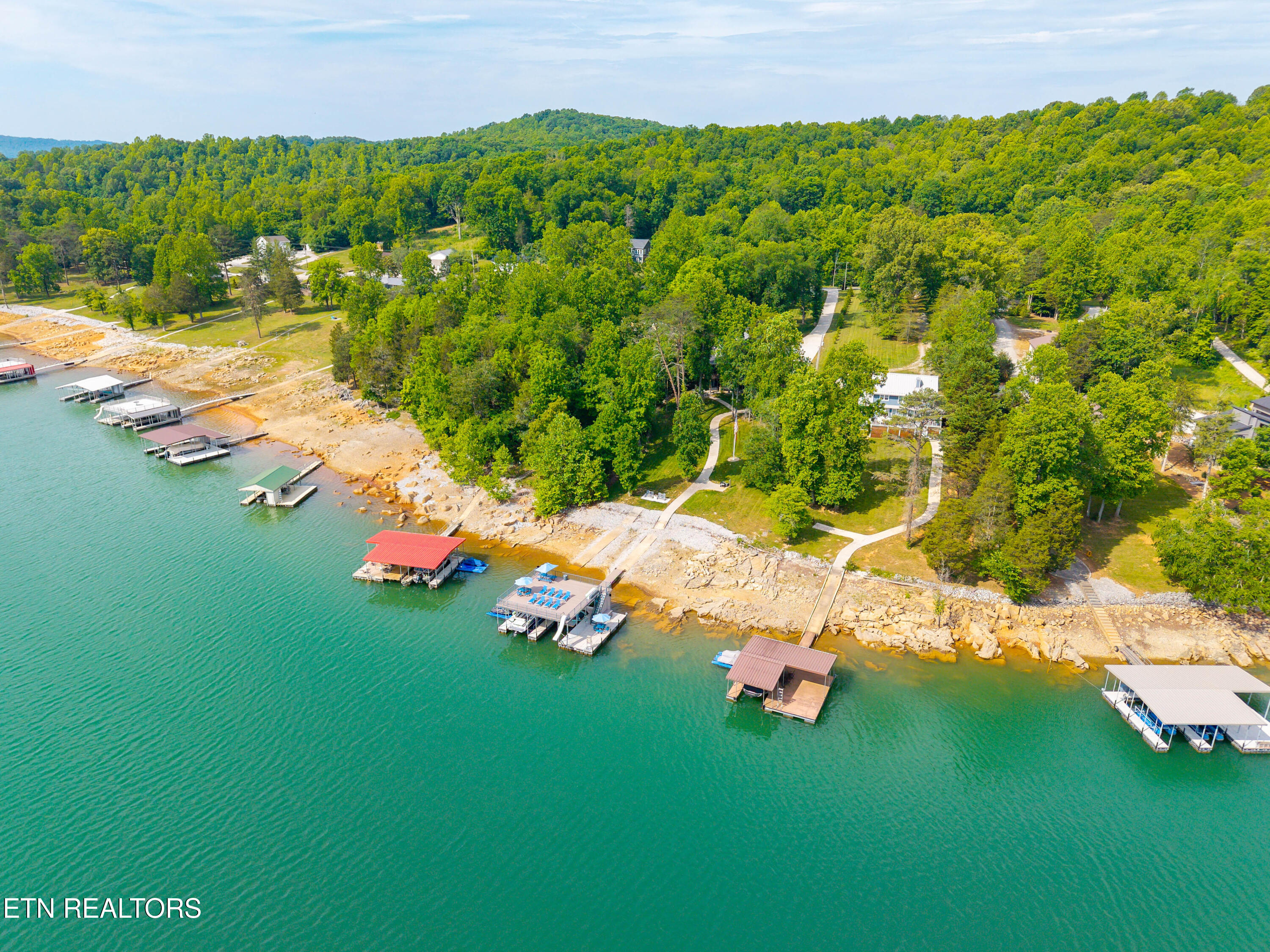 597 East Norris Point Road La Follette, TN 37766 - Photo 57 of 59 DJI_20260519102122_0061_D