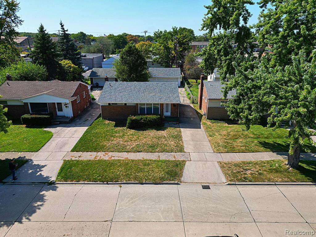 17548 Ray Street Riverview, MI 48193 - Photo 3 of 34 Gallery Image 3