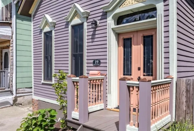 $375,000 | 19 Lawrence Place, Buffalo, NY 14213