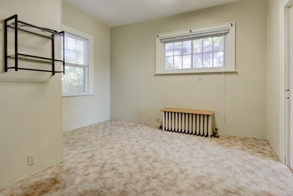 1851 Riverside Avenue Marinette, WI 54143 - Photo 21 of 50