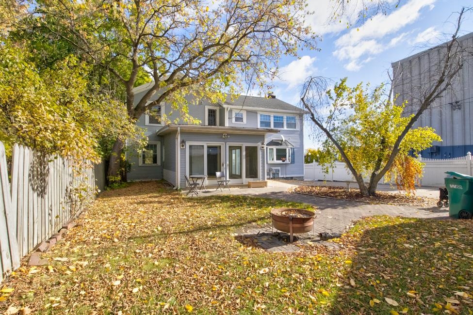 1851 Riverside Avenue Marinette, WI 54143 - Photo 42 of 50