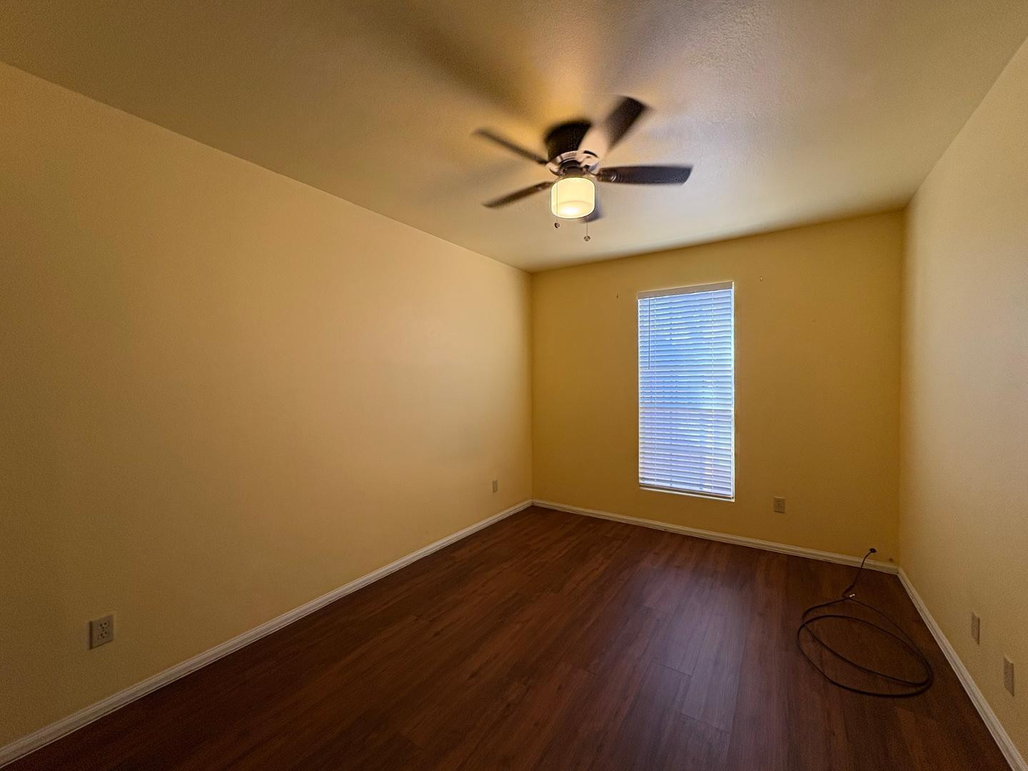 64 West Brown Road Mesa, AZ 85201 - Photo 9 of 12 Photo #9