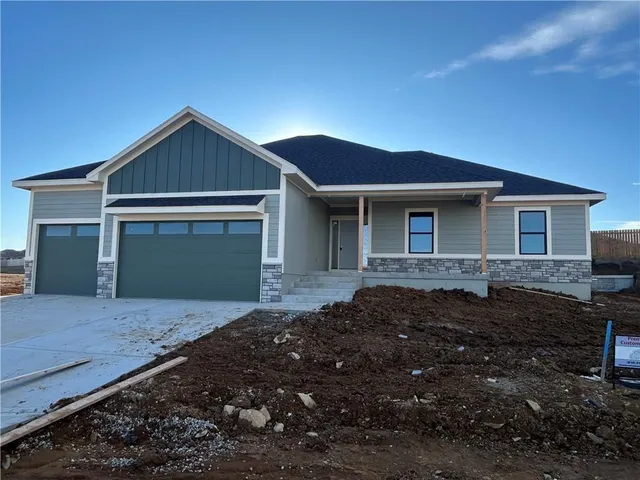 $534,900 | 7905 Hoot Owl Street, Blue Springs, MO 64014