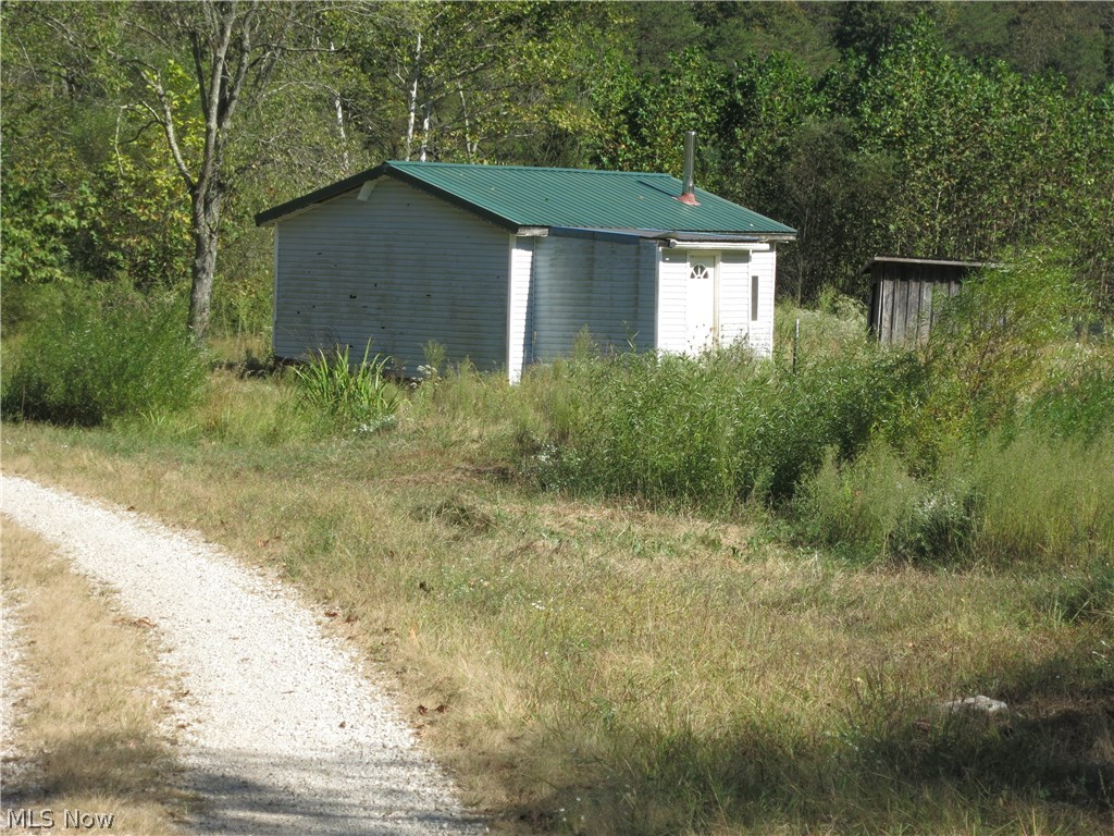 959 Two Lick Road Palestine, WV 26160 - Photo 3 of 6 Gallery Image 3