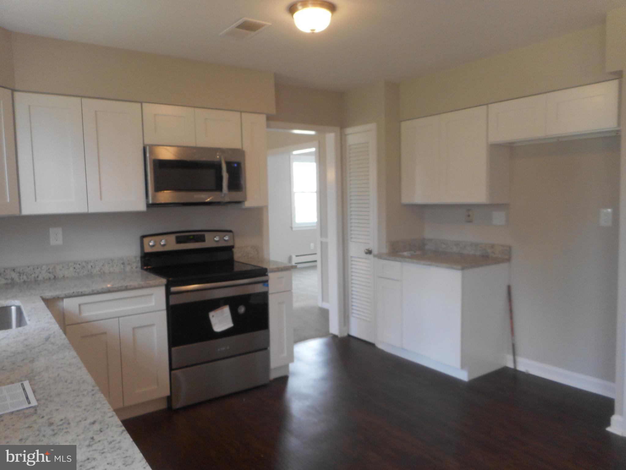 6619 Horseshoe Road Clinton, MD 20735 - Photo 7 of 21 Kitchen