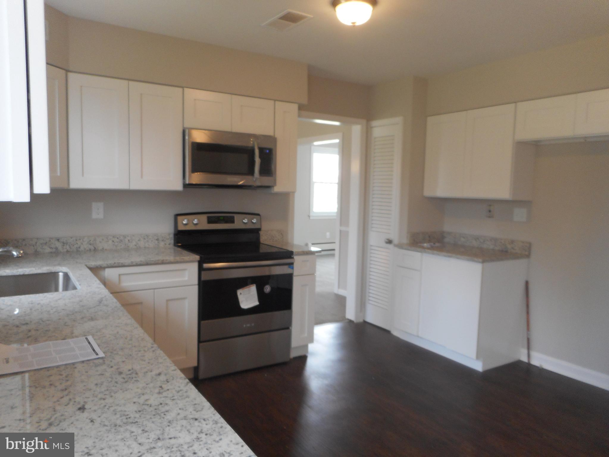 6619 Horseshoe Road Clinton, MD 20735 - Photo 8 of 21 Kitchen