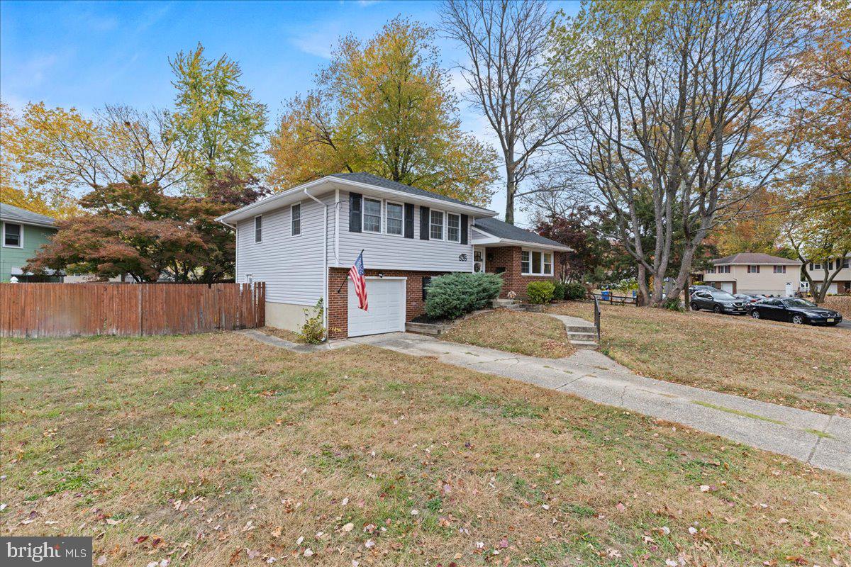 526 Hastings Road Cherry Hill, NJ 08034 - Photo 2 of 31