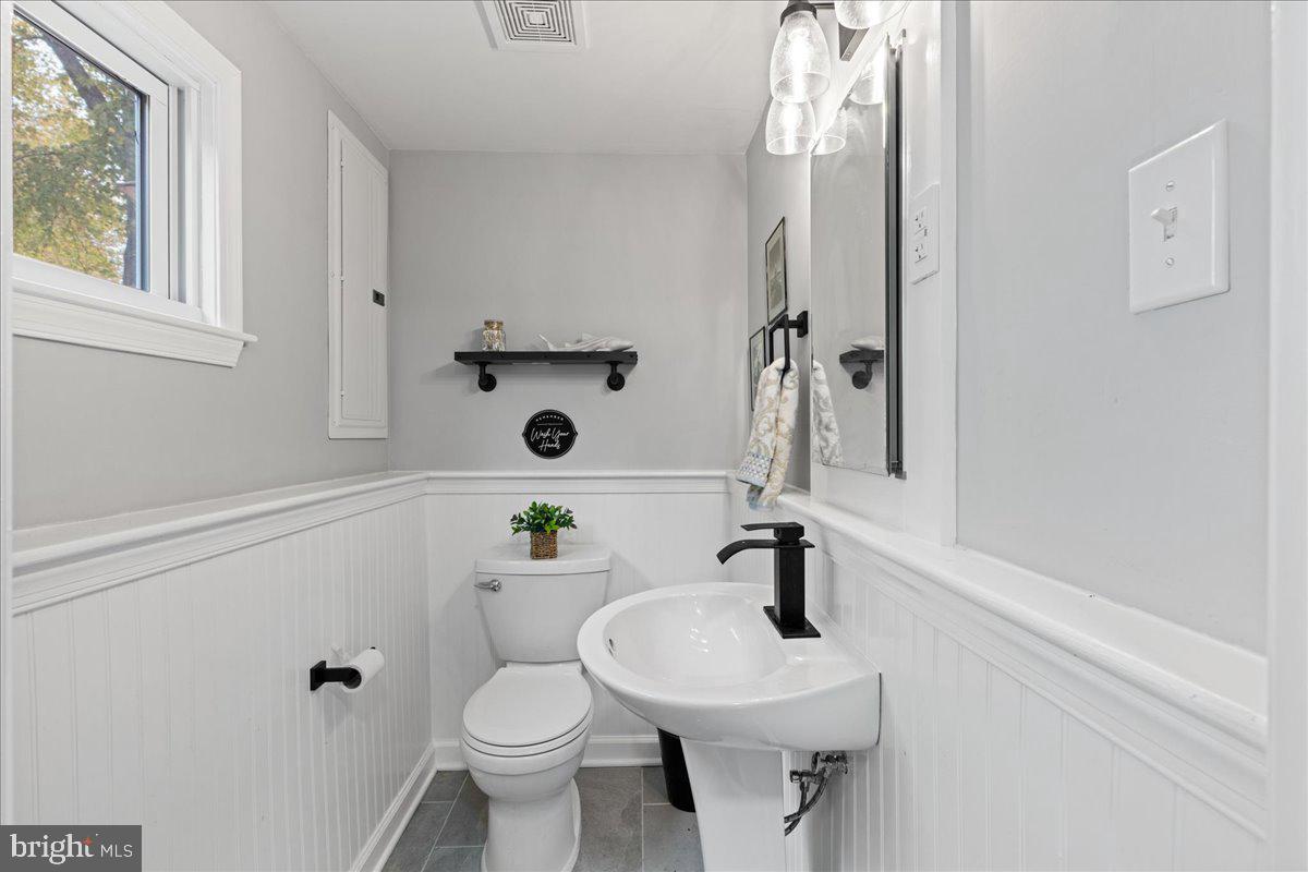 526 Hastings Road Cherry Hill, NJ 08034 - Photo 23 of 31