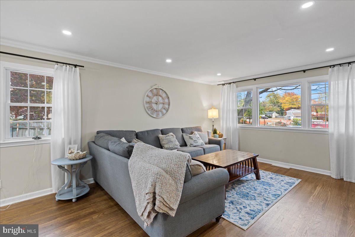 526 Hastings Road Cherry Hill, NJ 08034 - Photo 5 of 31