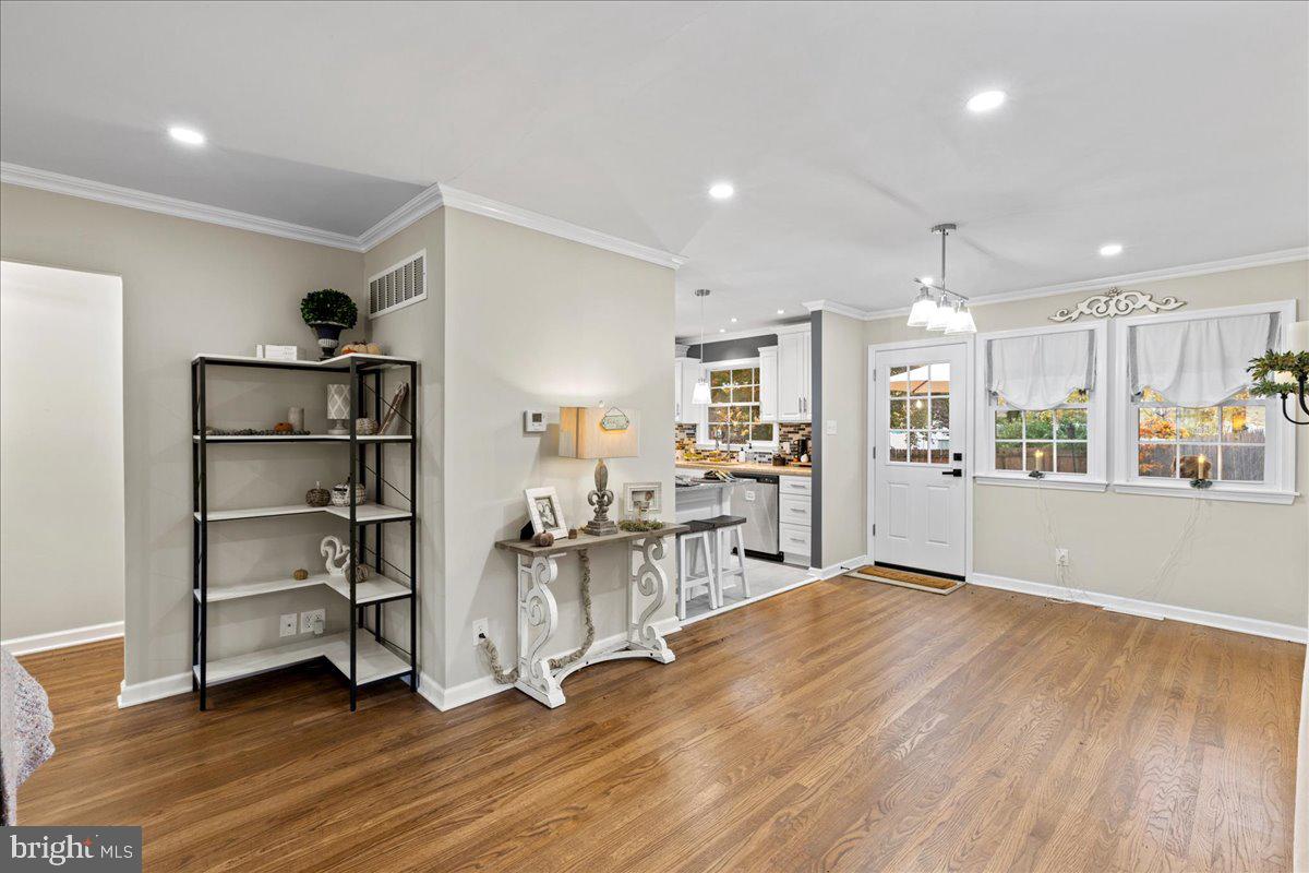 526 Hastings Road Cherry Hill, NJ 08034 - Photo 9 of 31