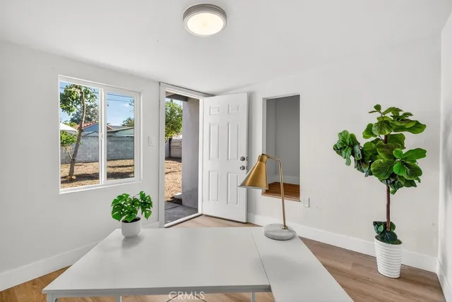 $985,000 | 1119 Magnolia Avenue, Santa Ana, CA 92707