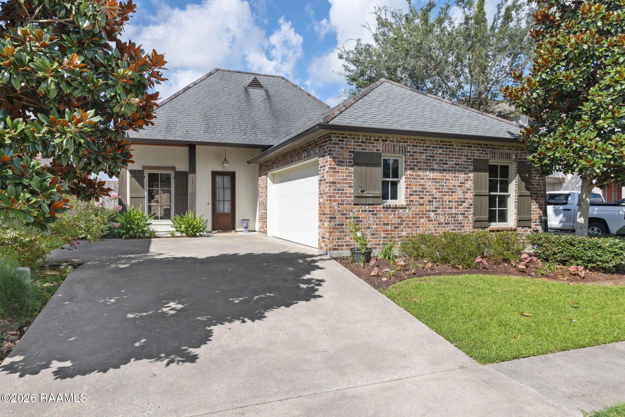 125 Croft Row Lafayette, LA 70503 - Photo 1 of 30 Front View