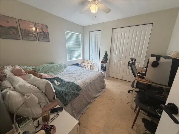 $2,900 | 5116 Southwest 57th Avenue, Miami, FL 33155