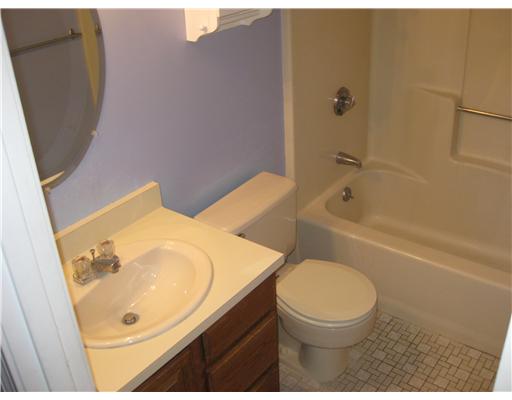 161 West Shore Road, Unit A6 Warwick, RI 02889 - Photo 11 of 12 Bathroom.