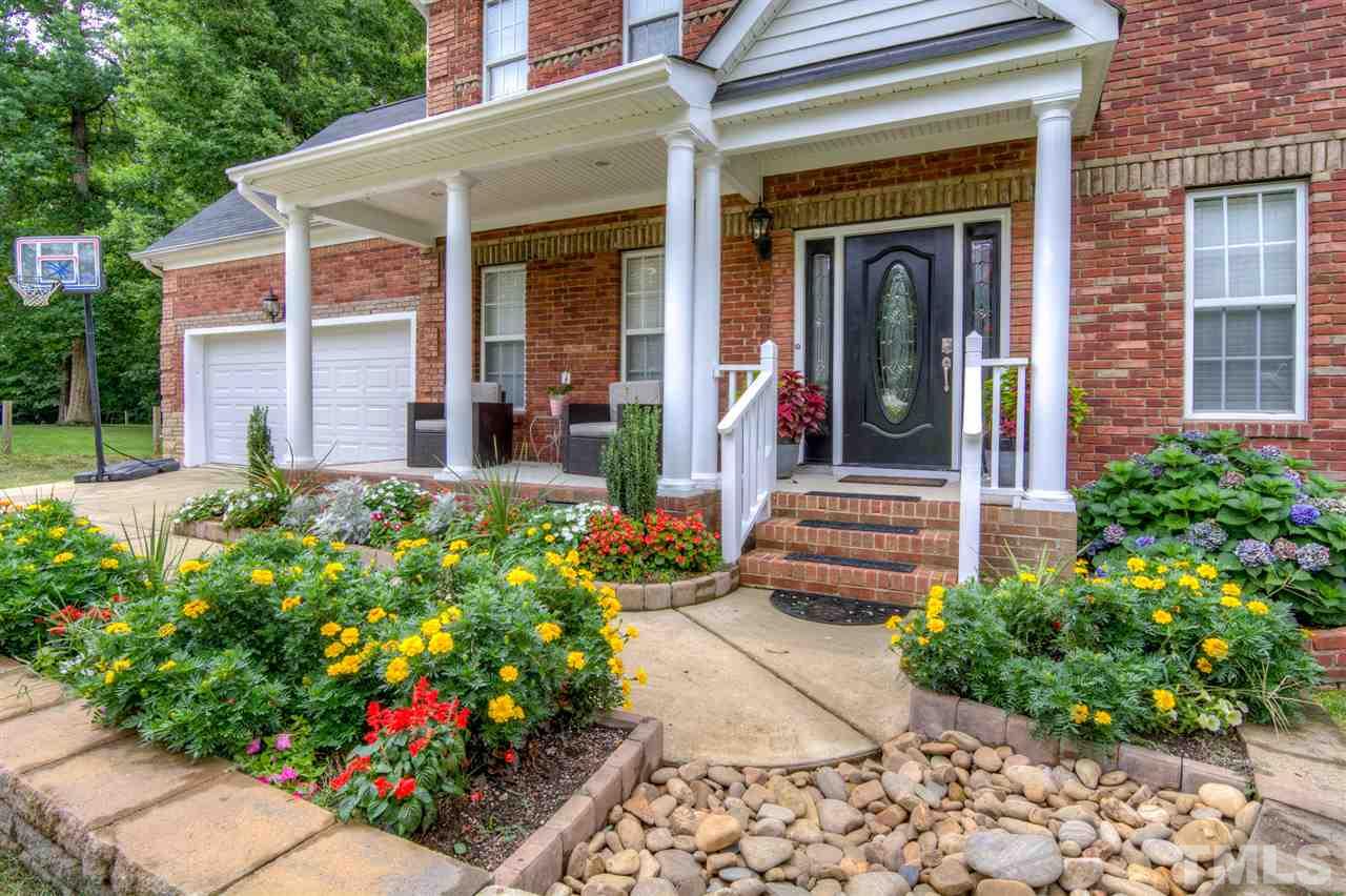 3328 Forest Mill Circle Raleigh, NC 27616 - Photo 2 of 25