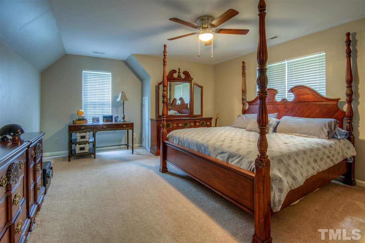 3328 Forest Mill Circle Raleigh, NC 27616 - Photo 22 of 25