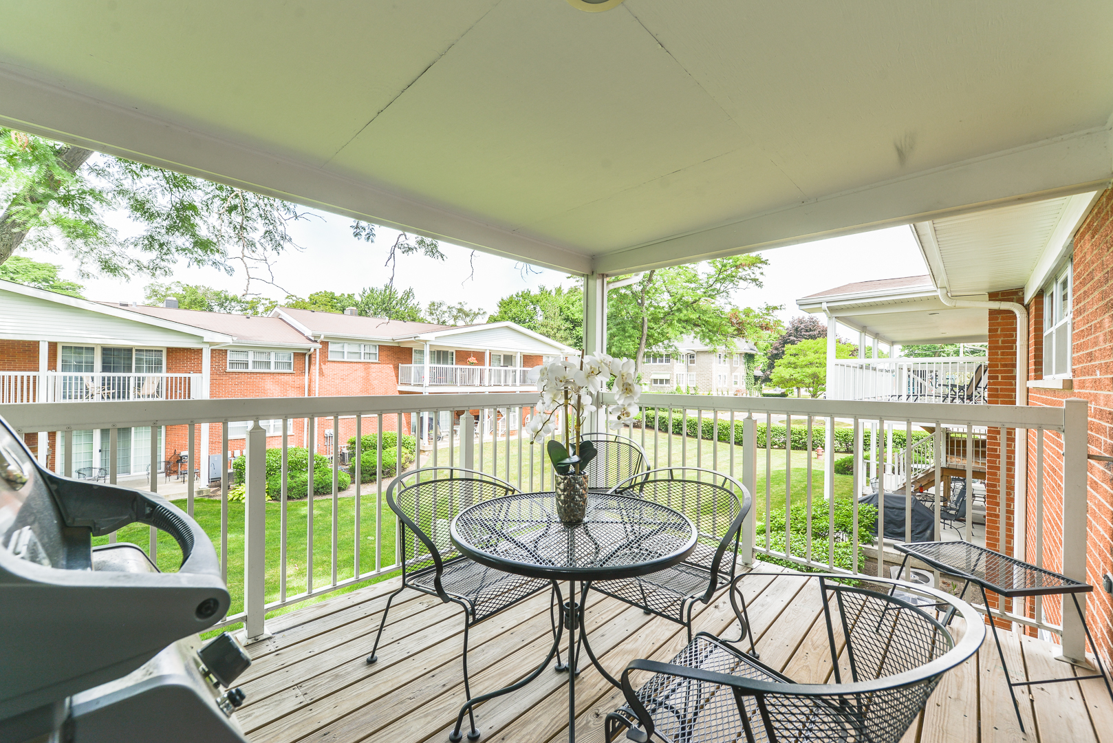 169 East Palatine Road, Unit F Palatine, IL 60067 - Photo 8 of 10